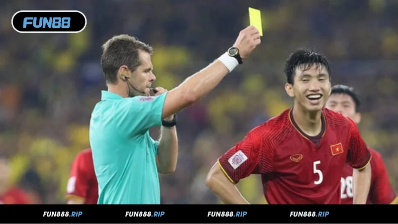 Áp dụng các kinh nghiệm soi kèo thẻ phạt bội thu